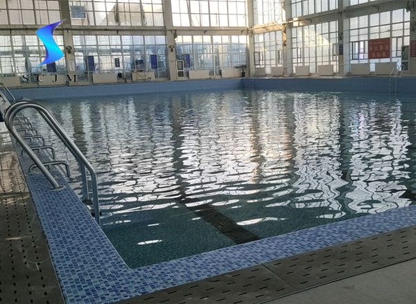 別再猶豫了，很多游泳館都在使用這種泳池防水材料了